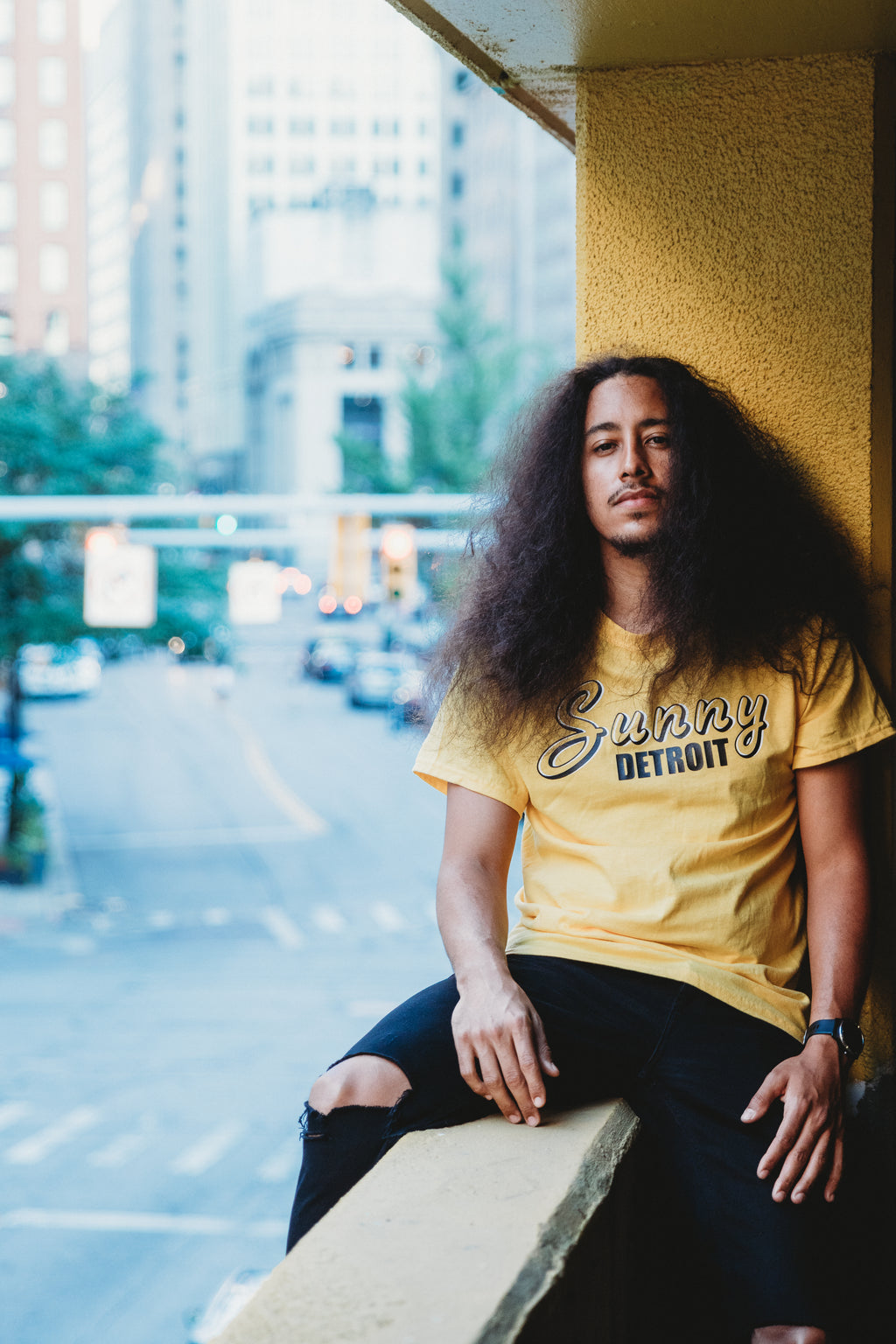 SUNNY DETROIT YELLOW TEE